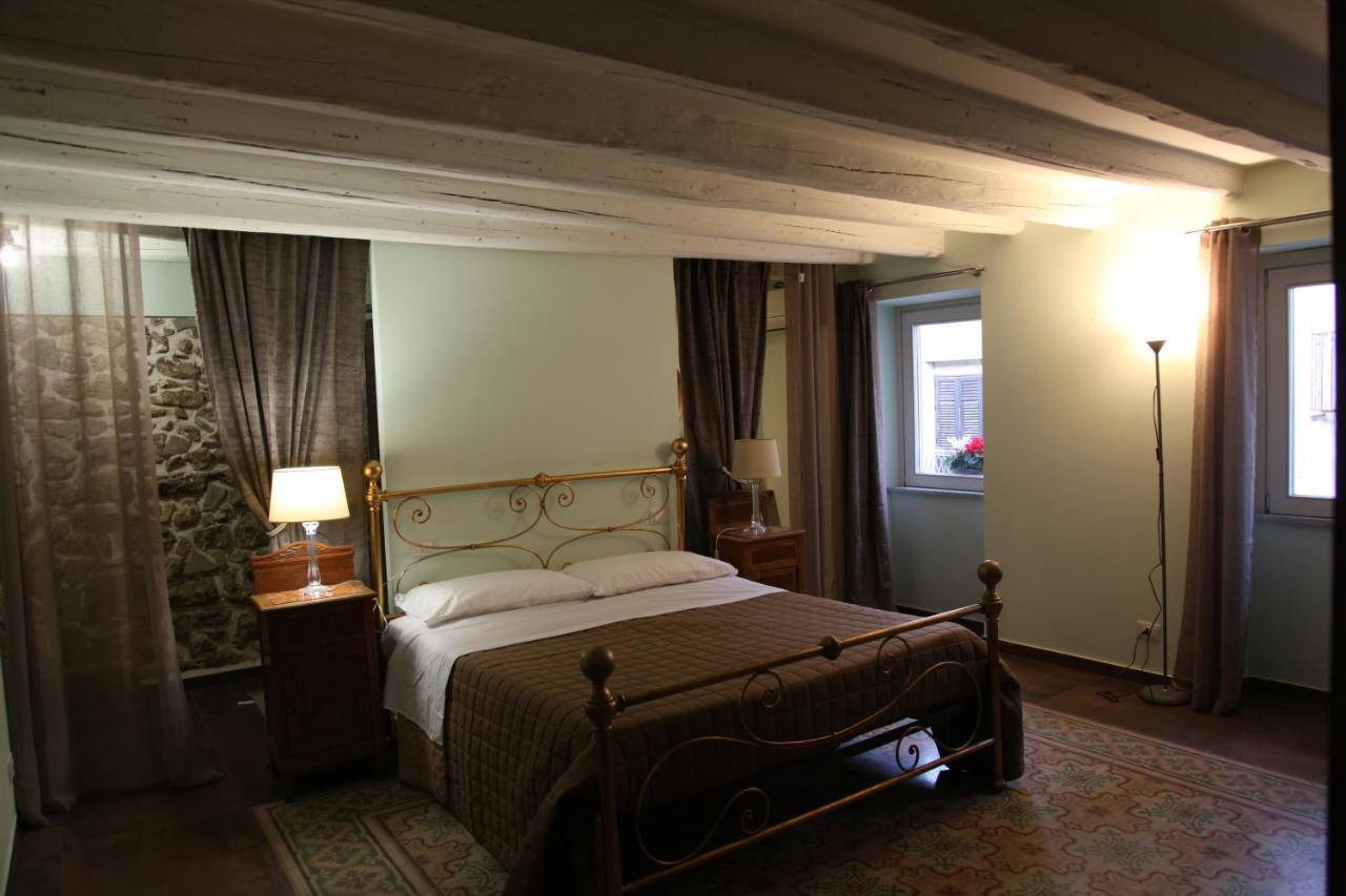 Chiarastella Rooms Villafrati Exterior photo