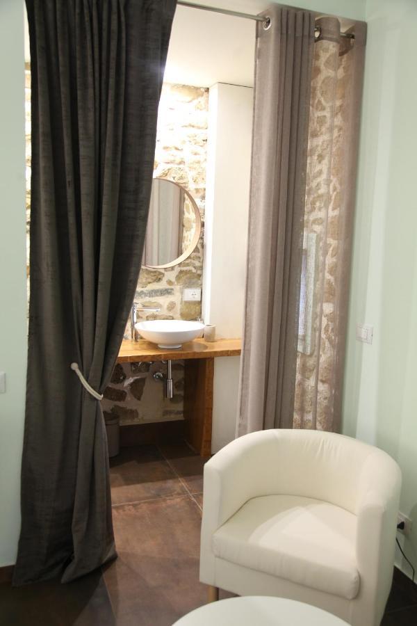 Chiarastella Rooms Villafrati Exterior photo